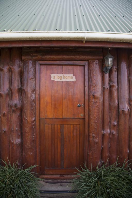 A Log Home At Buffalo Creek Buffeljagsrivier Exteriér fotografie