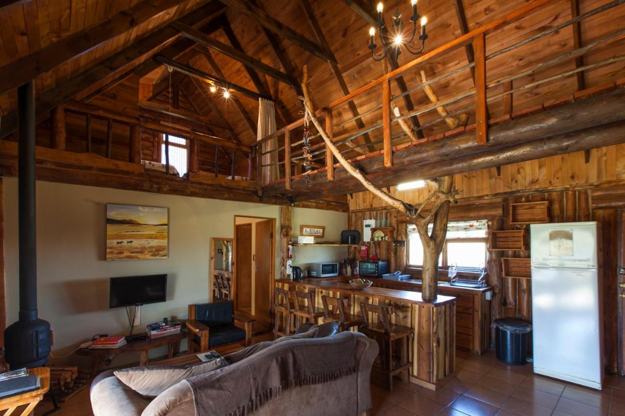 A Log Home At Buffalo Creek Buffeljagsrivier Exteriér fotografie